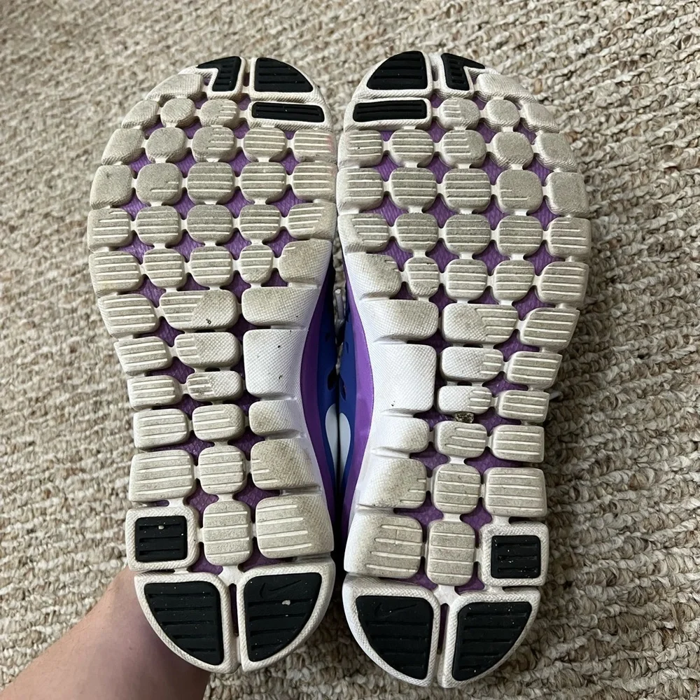Nike Flex 2013 Run girls' youth purple and blue running shoes